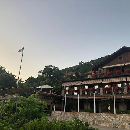 The Chalet, Guest House Agerola Luaran gambar